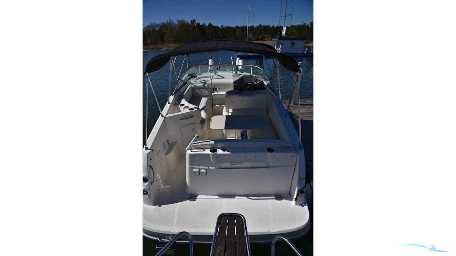 Bayliner 255 SB