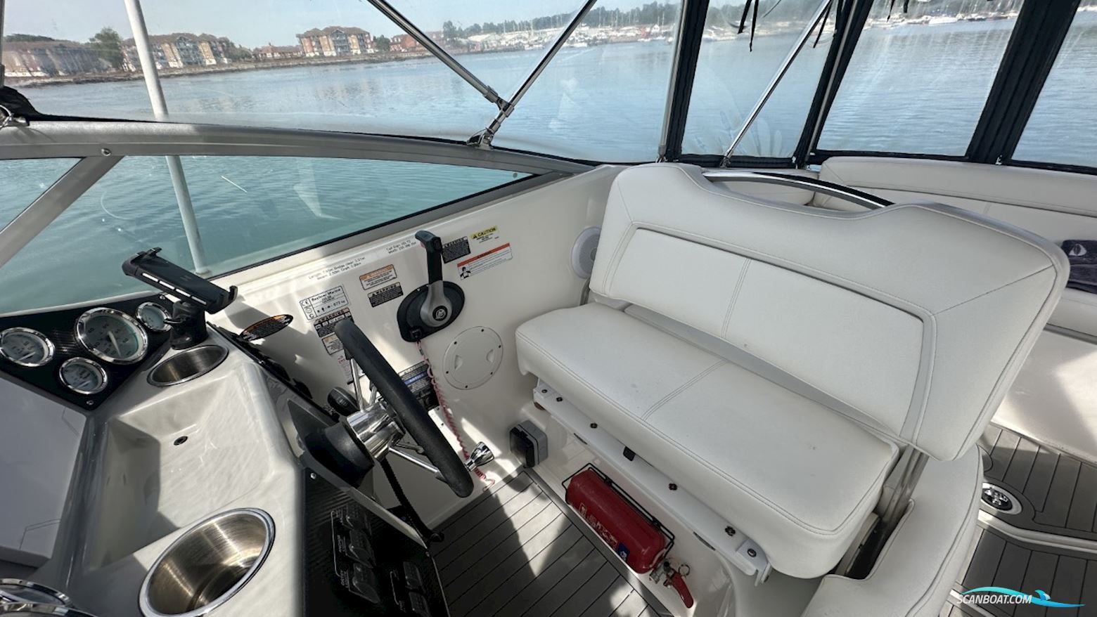 Bayliner 255
