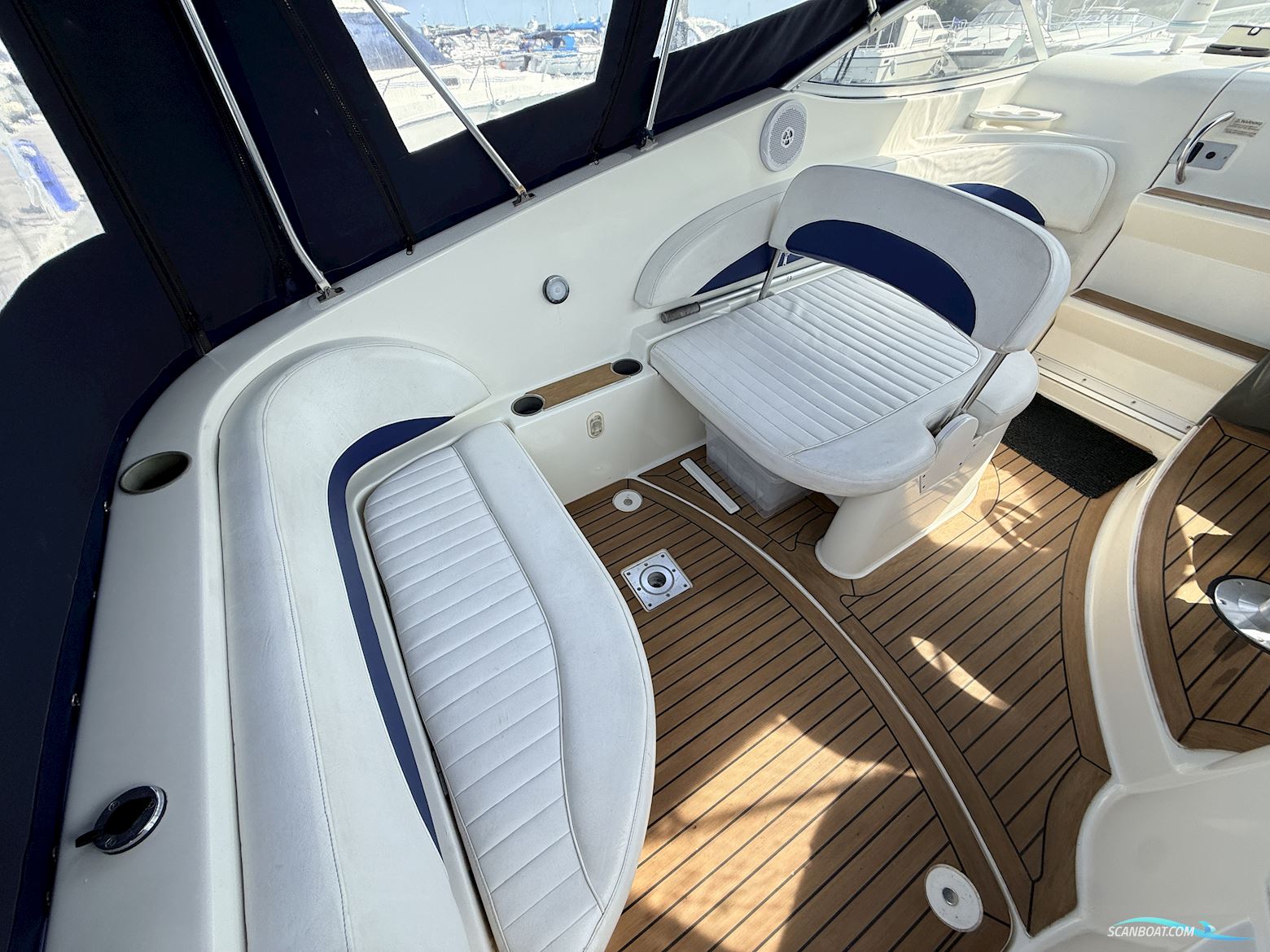 Bayliner 265