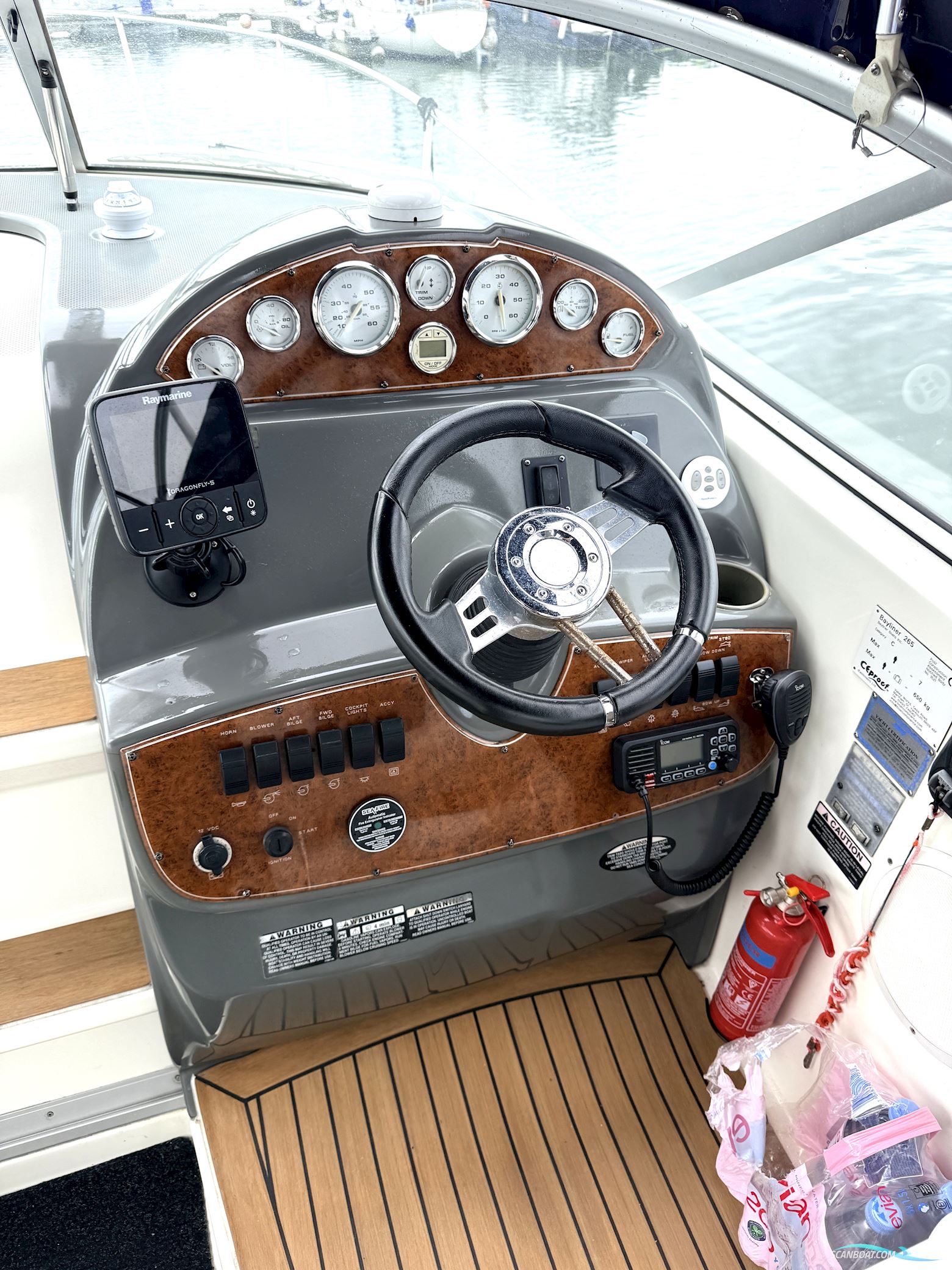 Bayliner 265