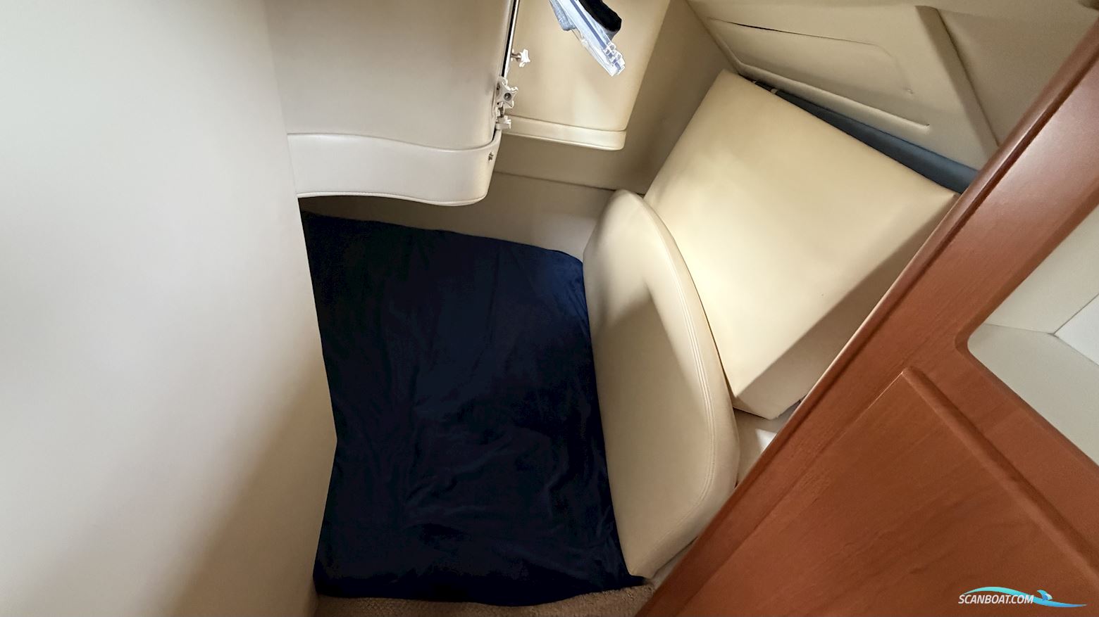 Bayliner 285