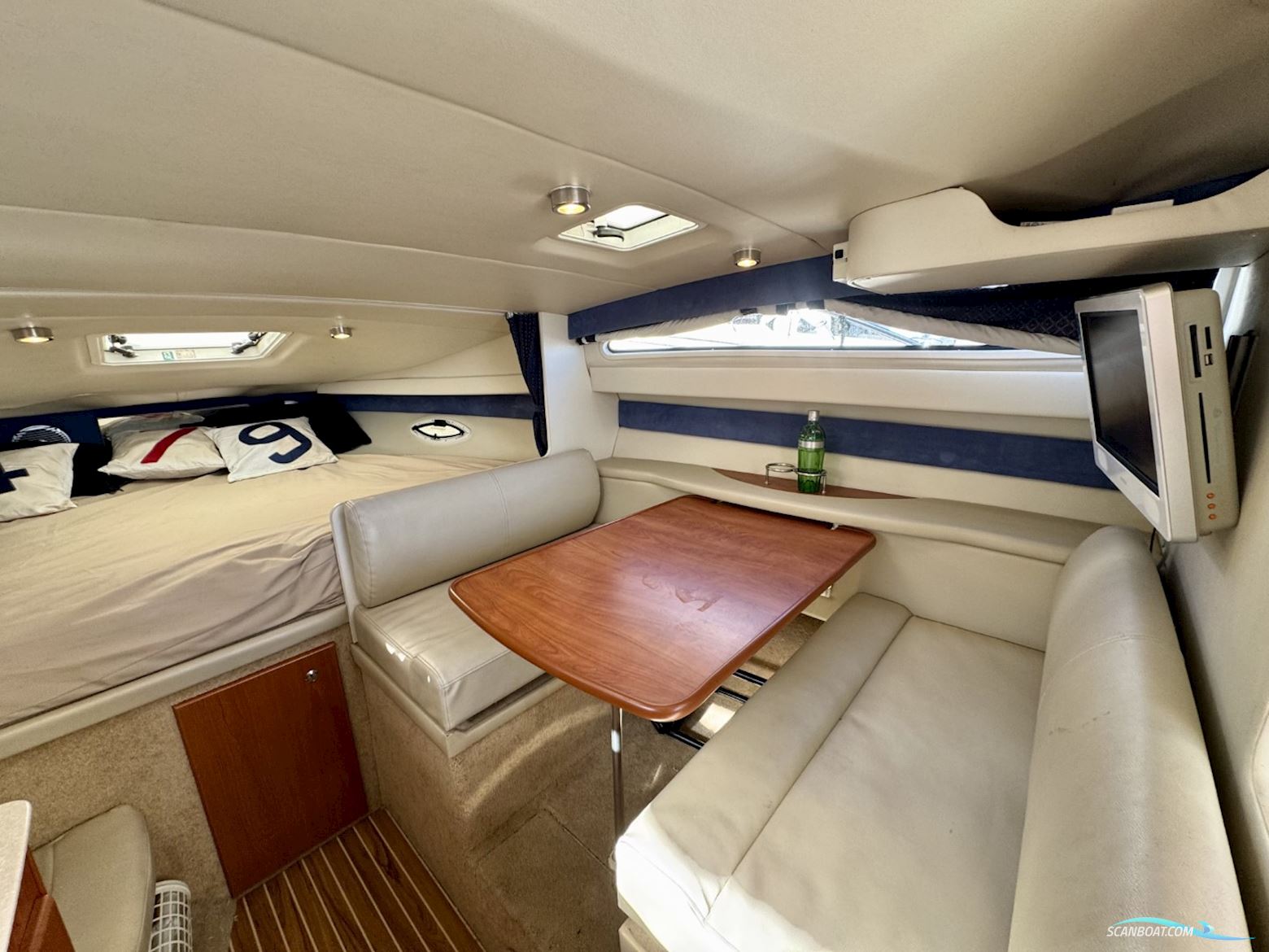 Bayliner 285