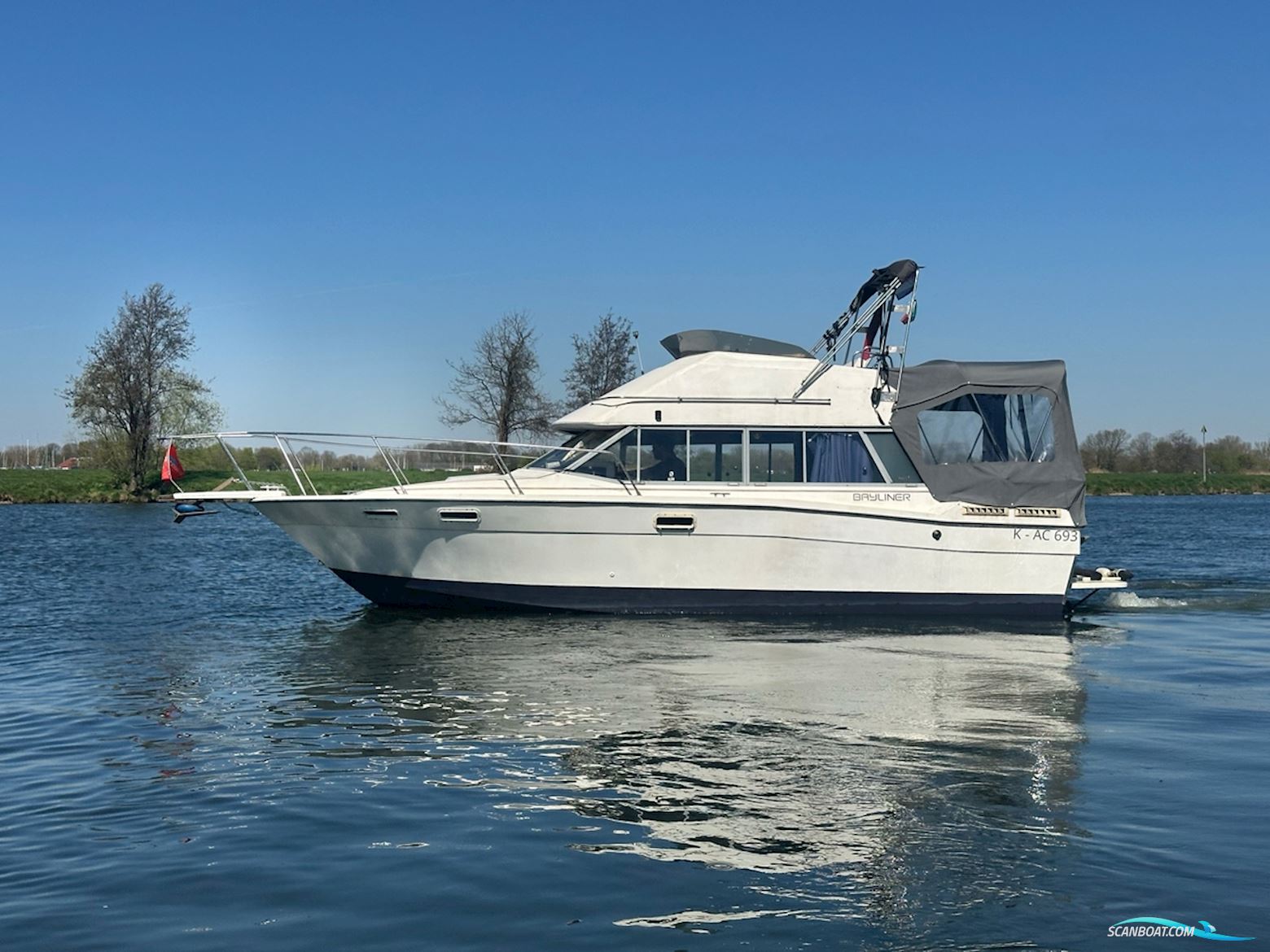 Bayliner 2850 Contessa Fly Motorboot 1987, Niederlande