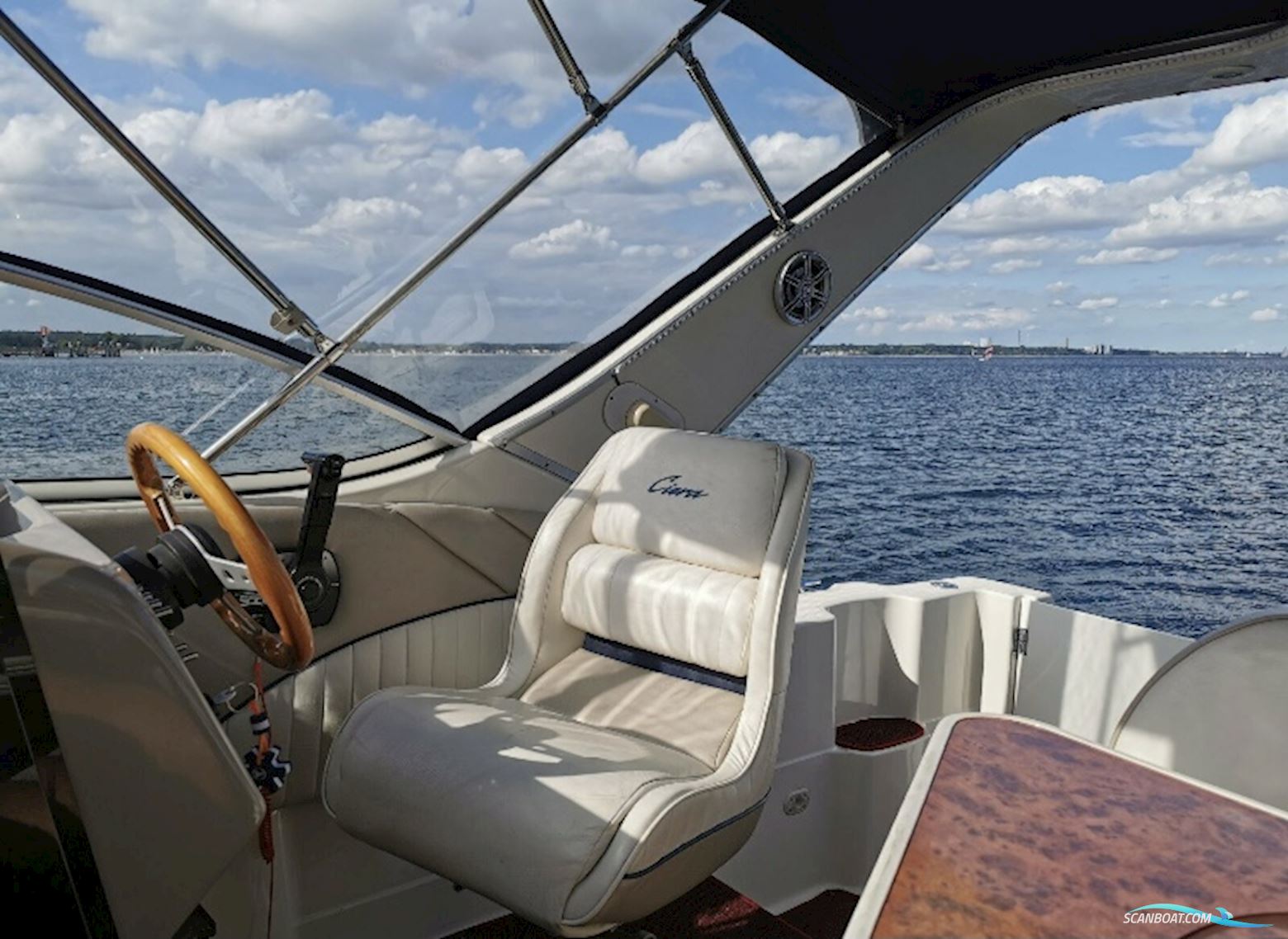 Bayliner 2855 Motorboot 1995, mit Mercruiser 7,4 l motor, Deutschland