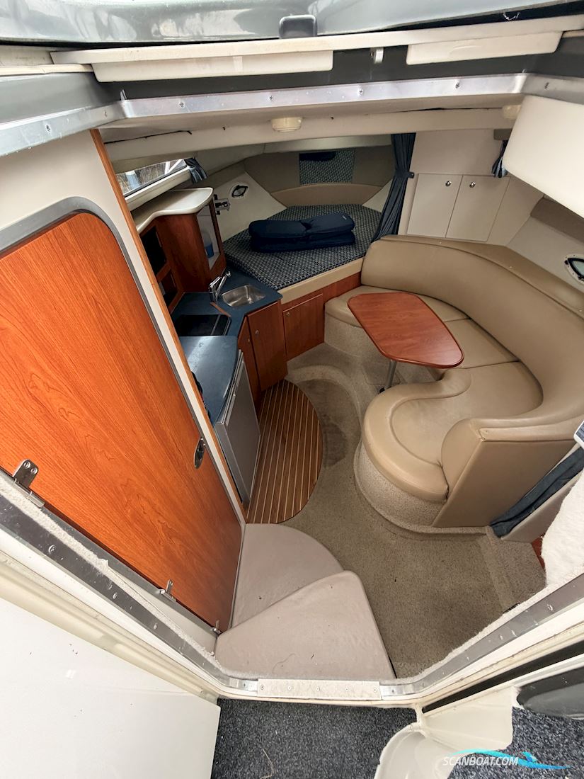 Bayliner 305