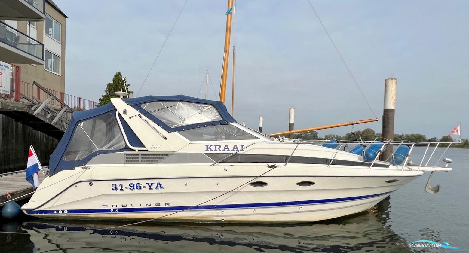 Bayliner 3055 Ciera Sunbridge Motorboot 1995, mit Mercruiser motor, Niederlande