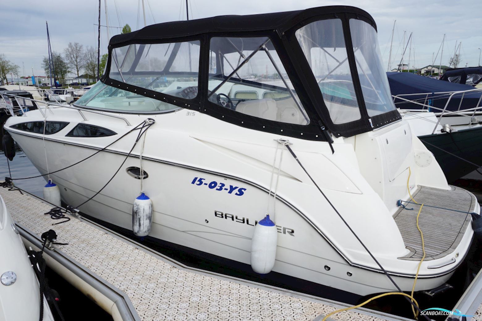 Bayliner 315 Sunbridge Motorboot 2009, mit Mercruiser motor, Niederlande