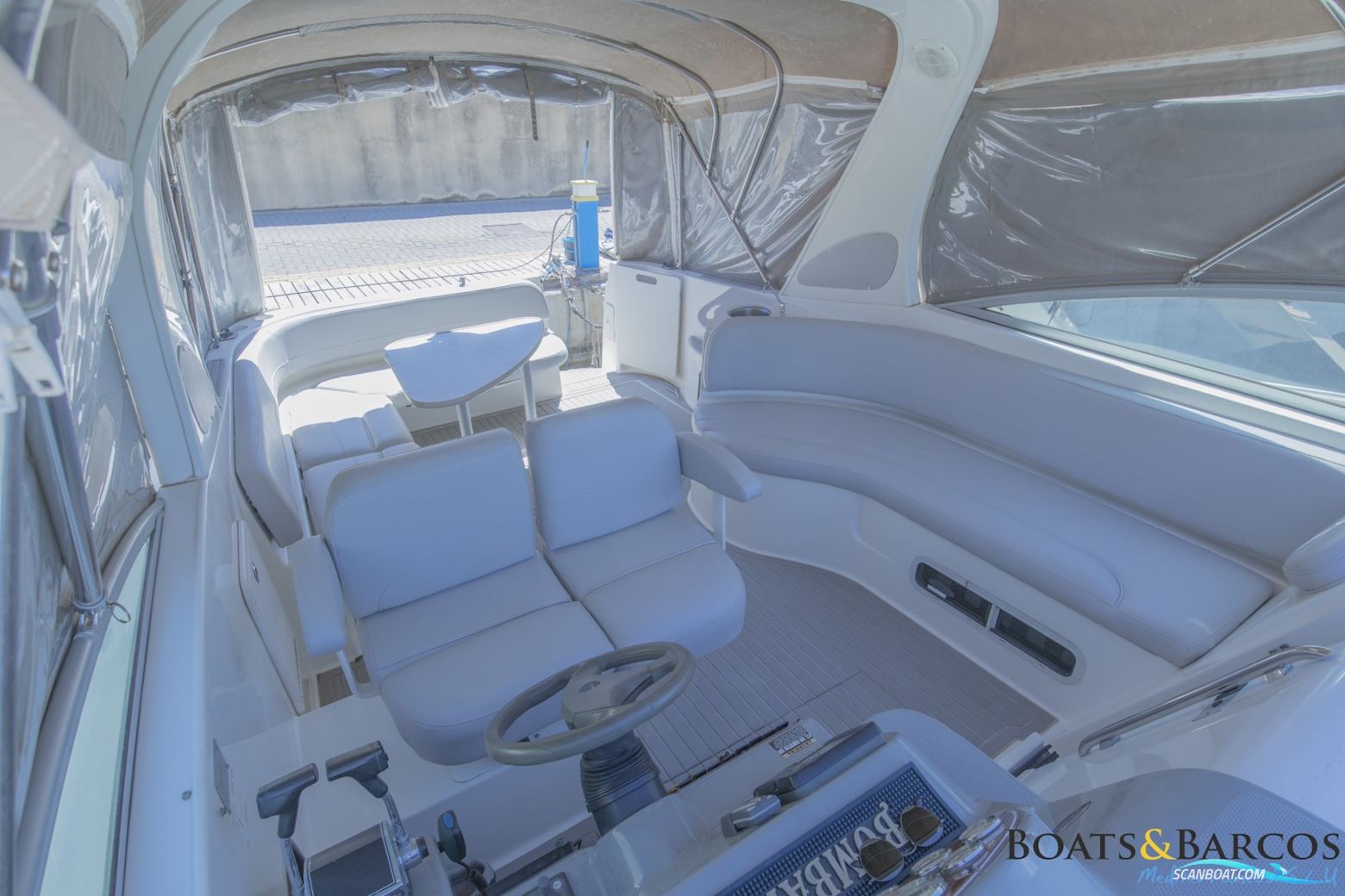 Bayliner 325