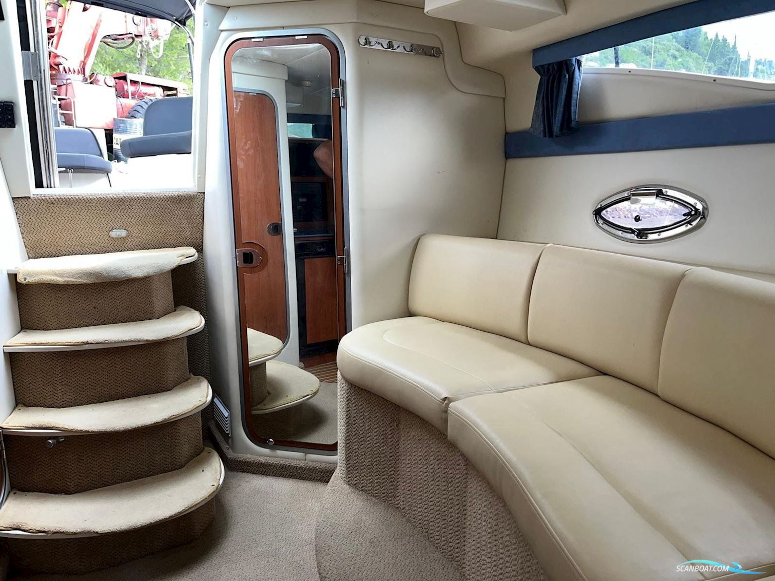 Bayliner 325