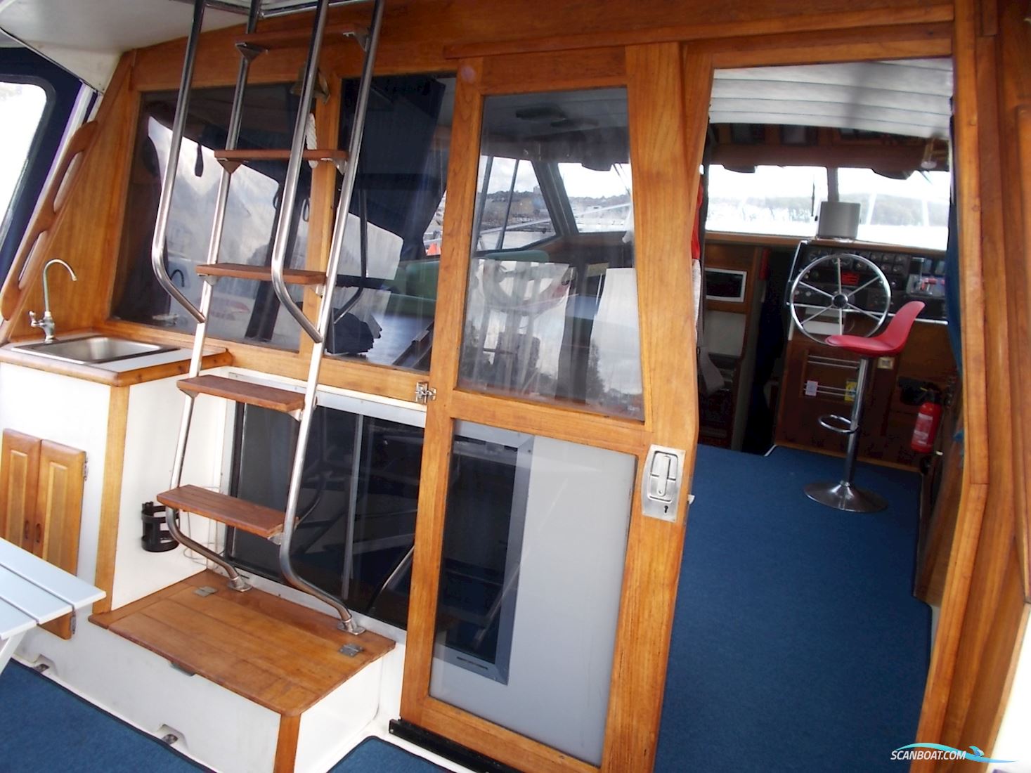 Bayliner 3288 Flybridge Flot Stand