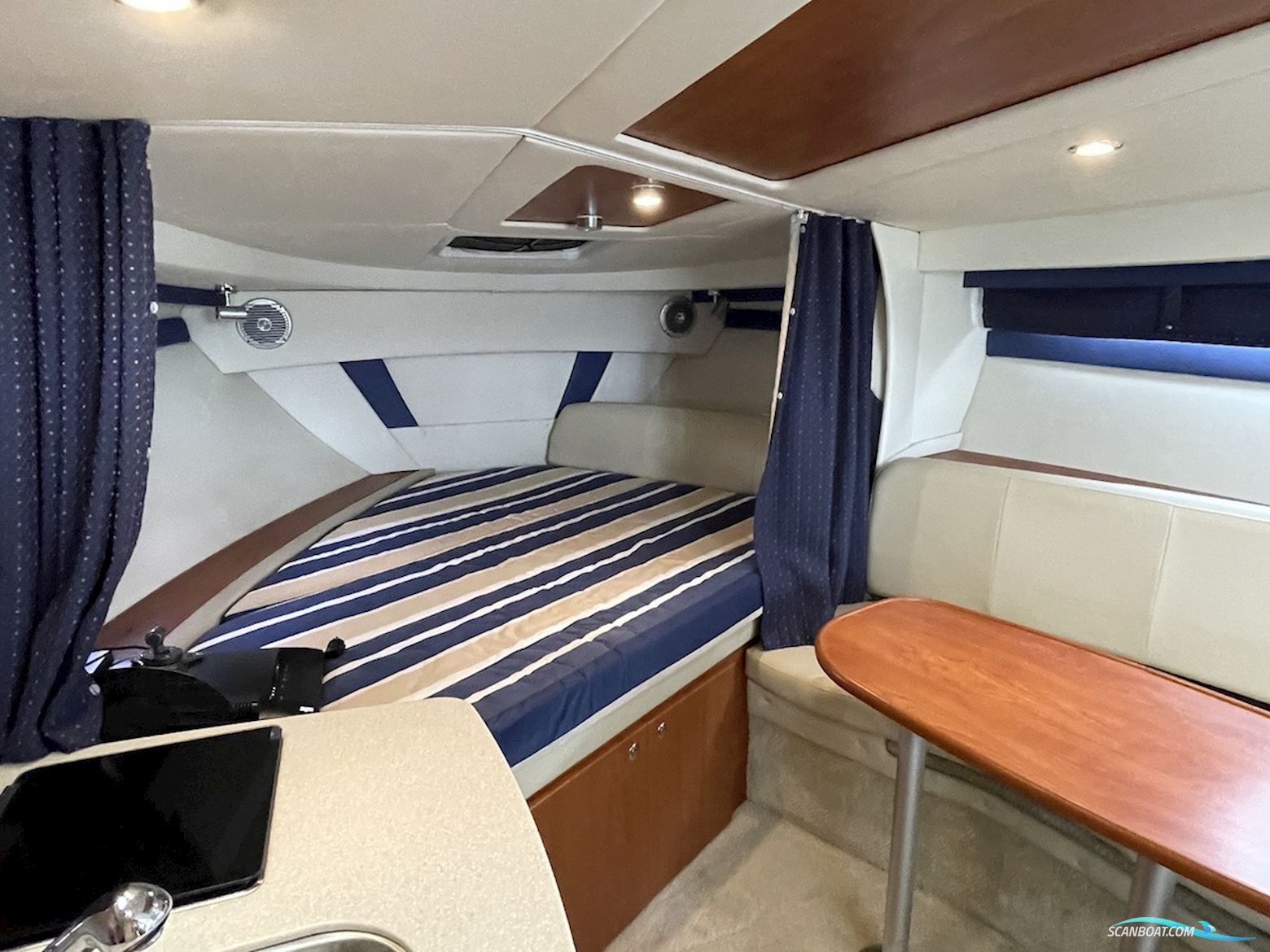 Bayliner 335 Cruiser