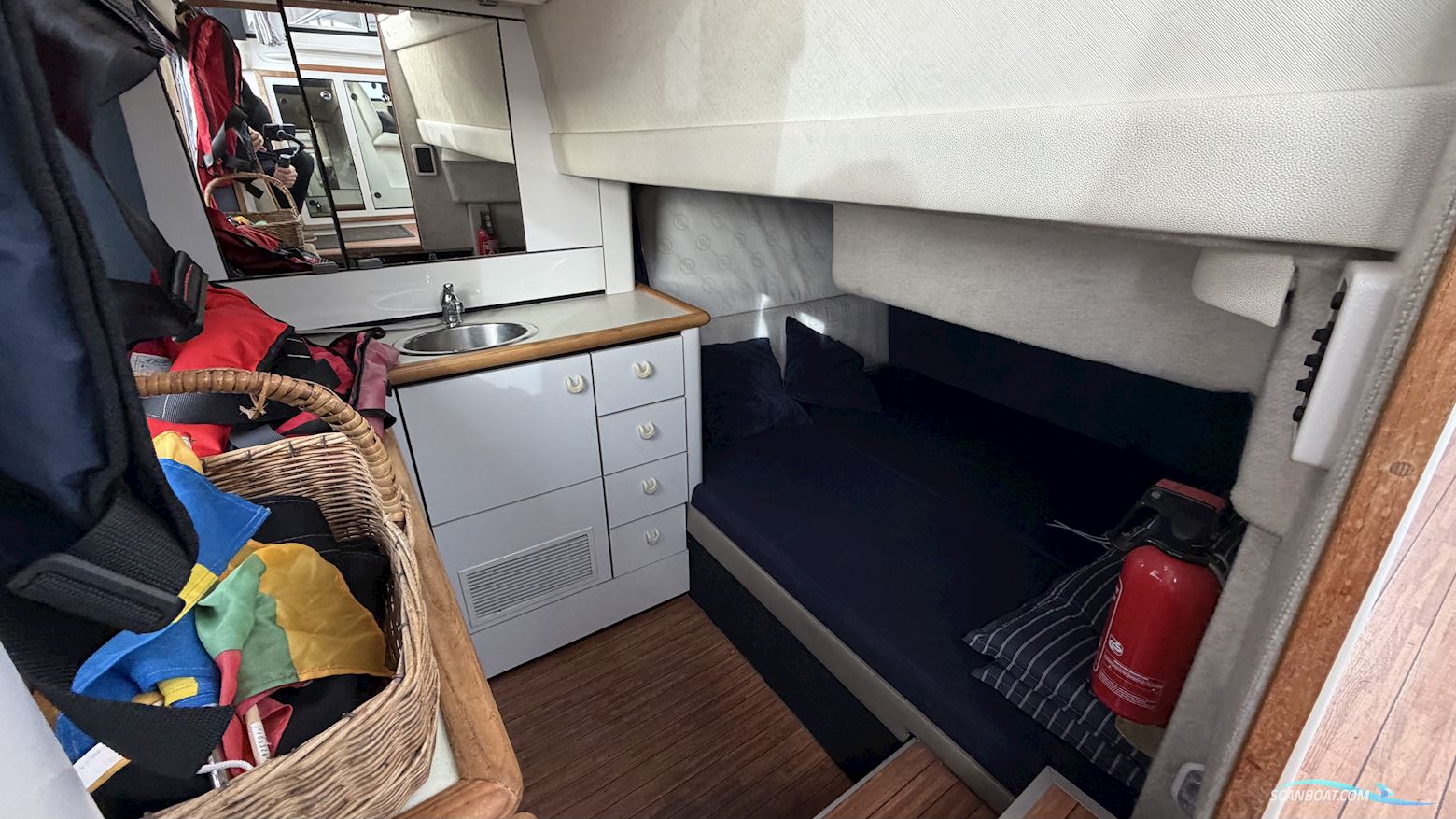 Bayliner 3688 Fly