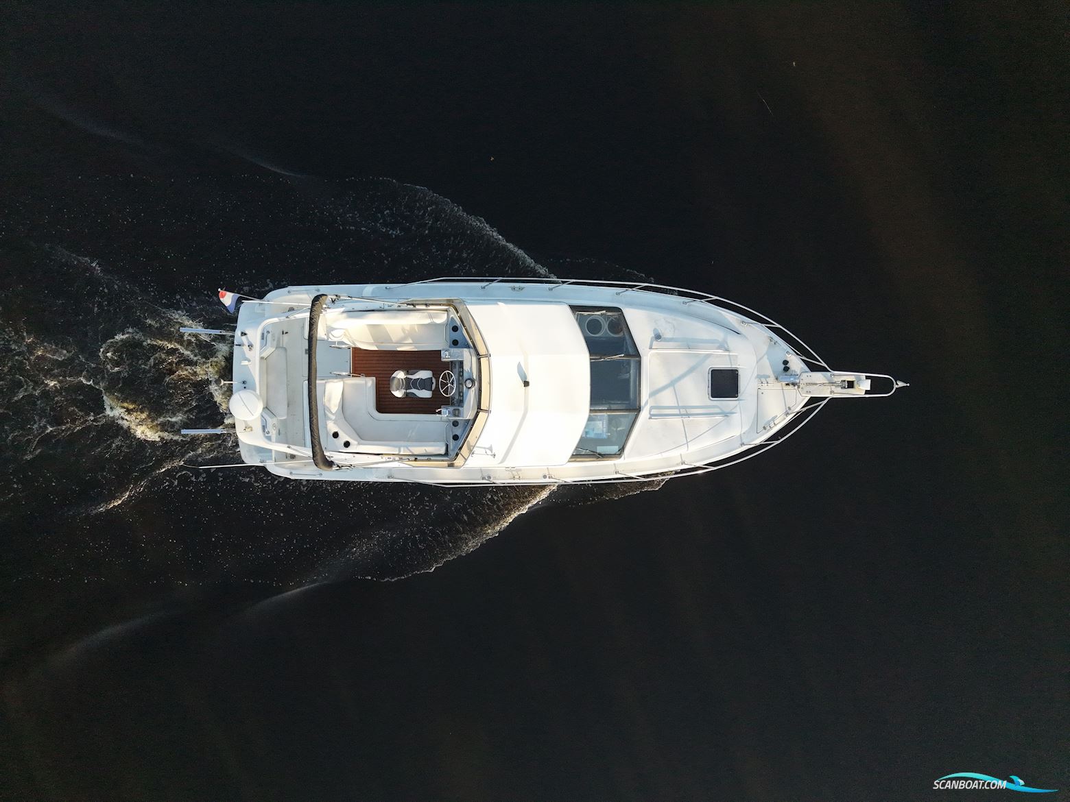 Bayliner 3688 Flybridge