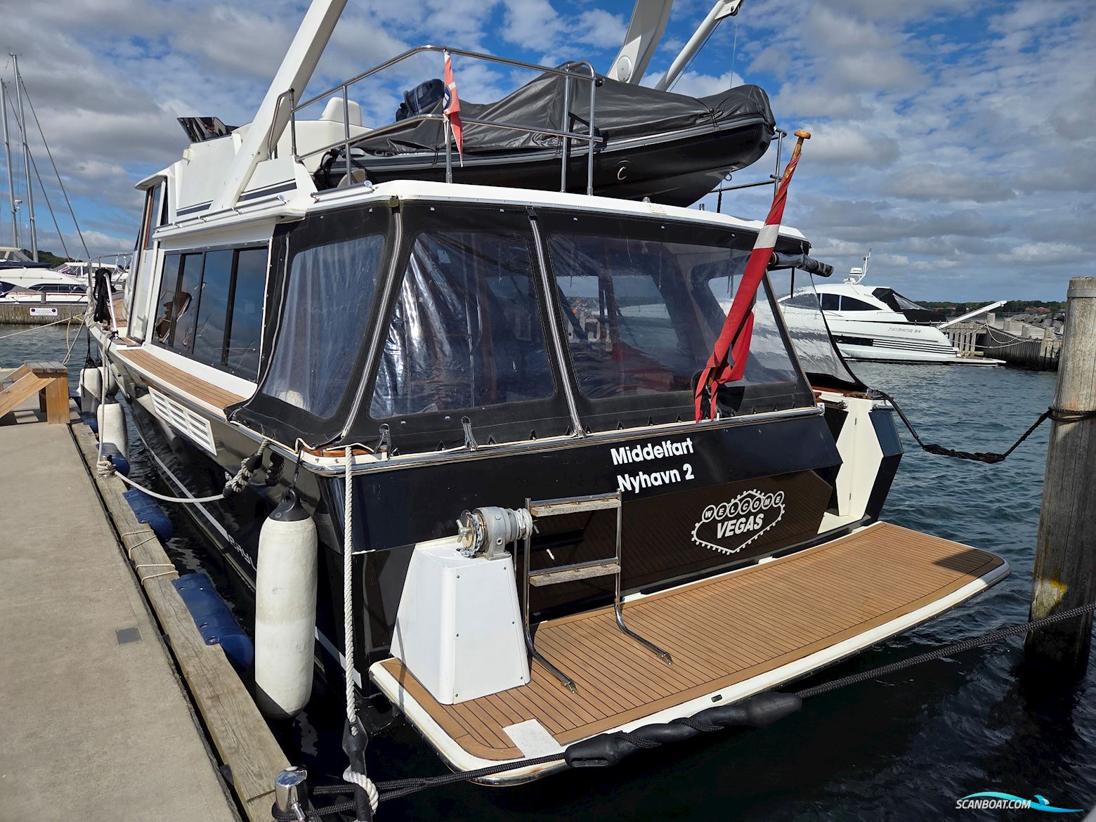 Bayliner 4588 Pilothouse