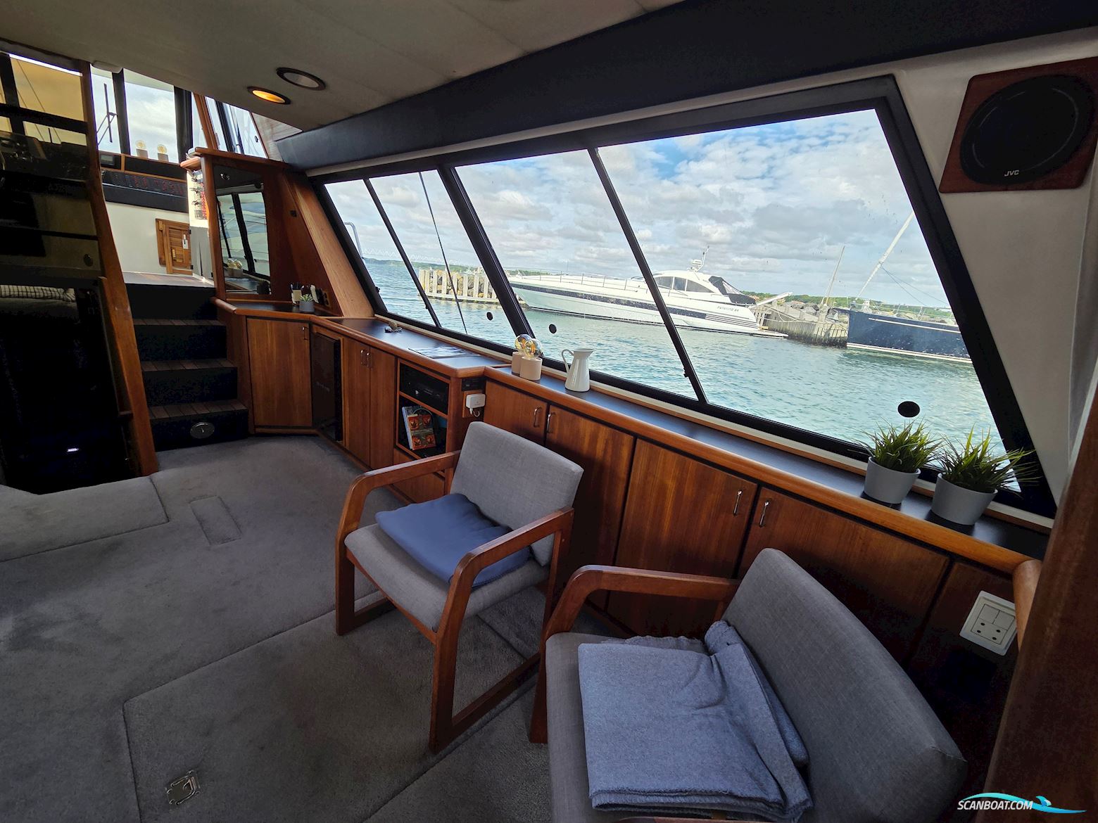 Bayliner 4588 Pilothouse