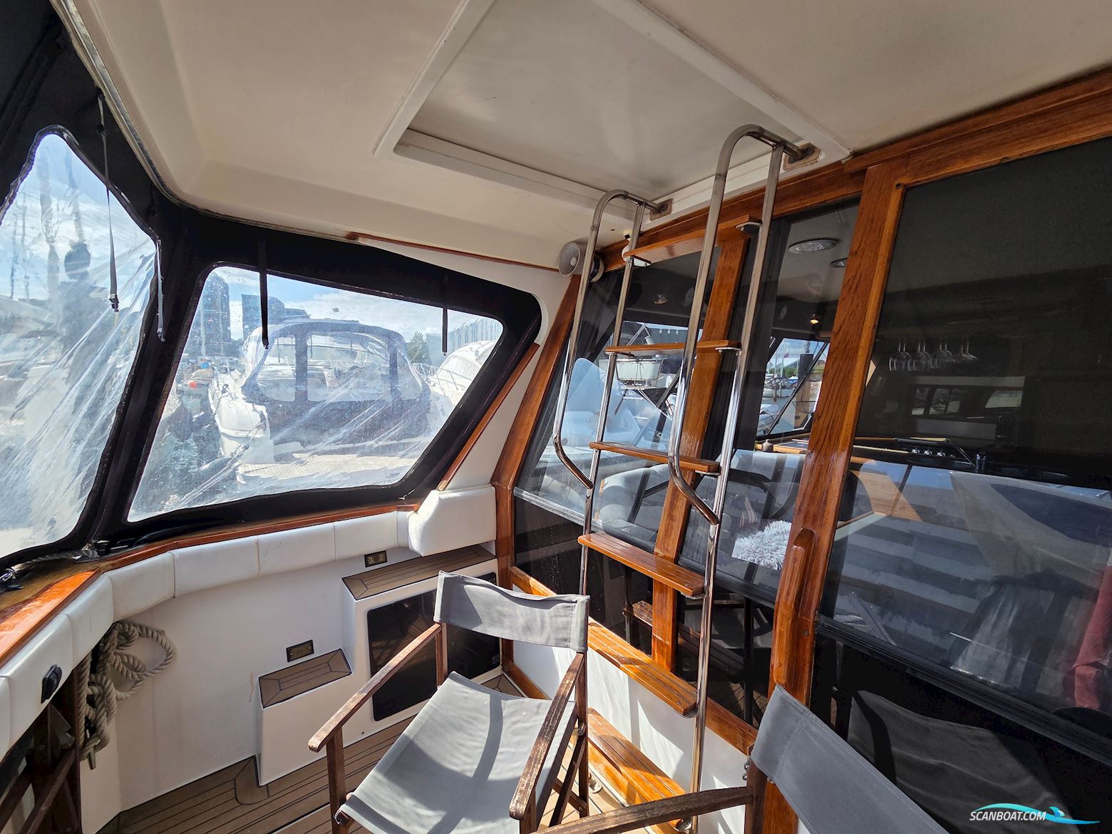 Bayliner 4588 Pilothouse
