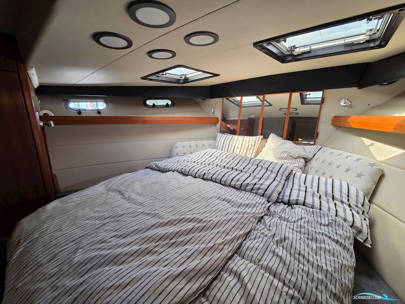 Bayliner 4588 Pilothouse
