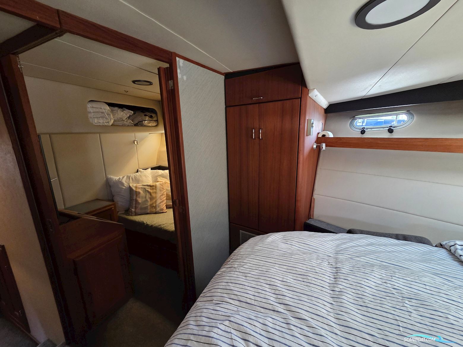 Bayliner 4588 Pilothouse