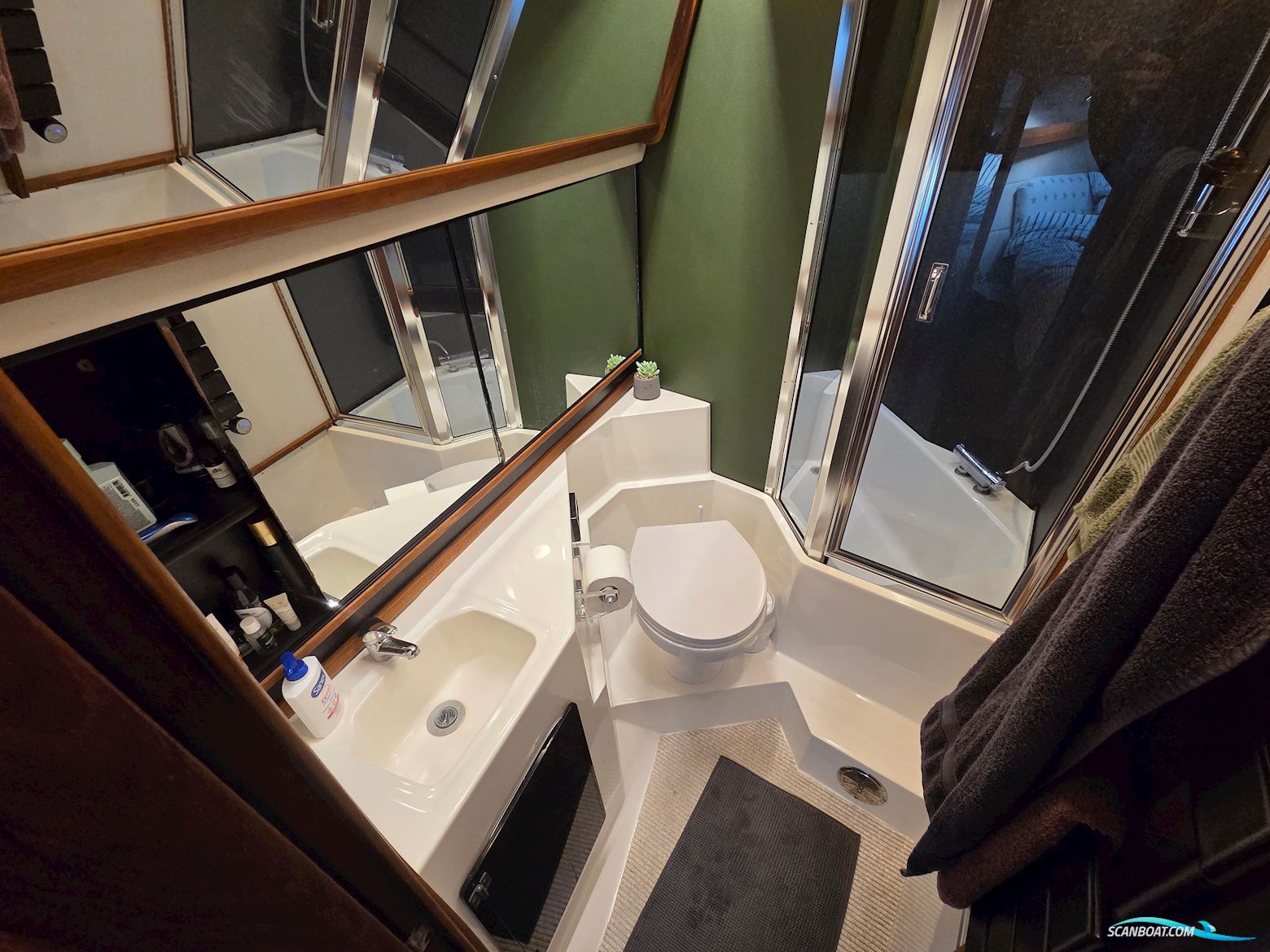 Bayliner 4588 Pilothouse