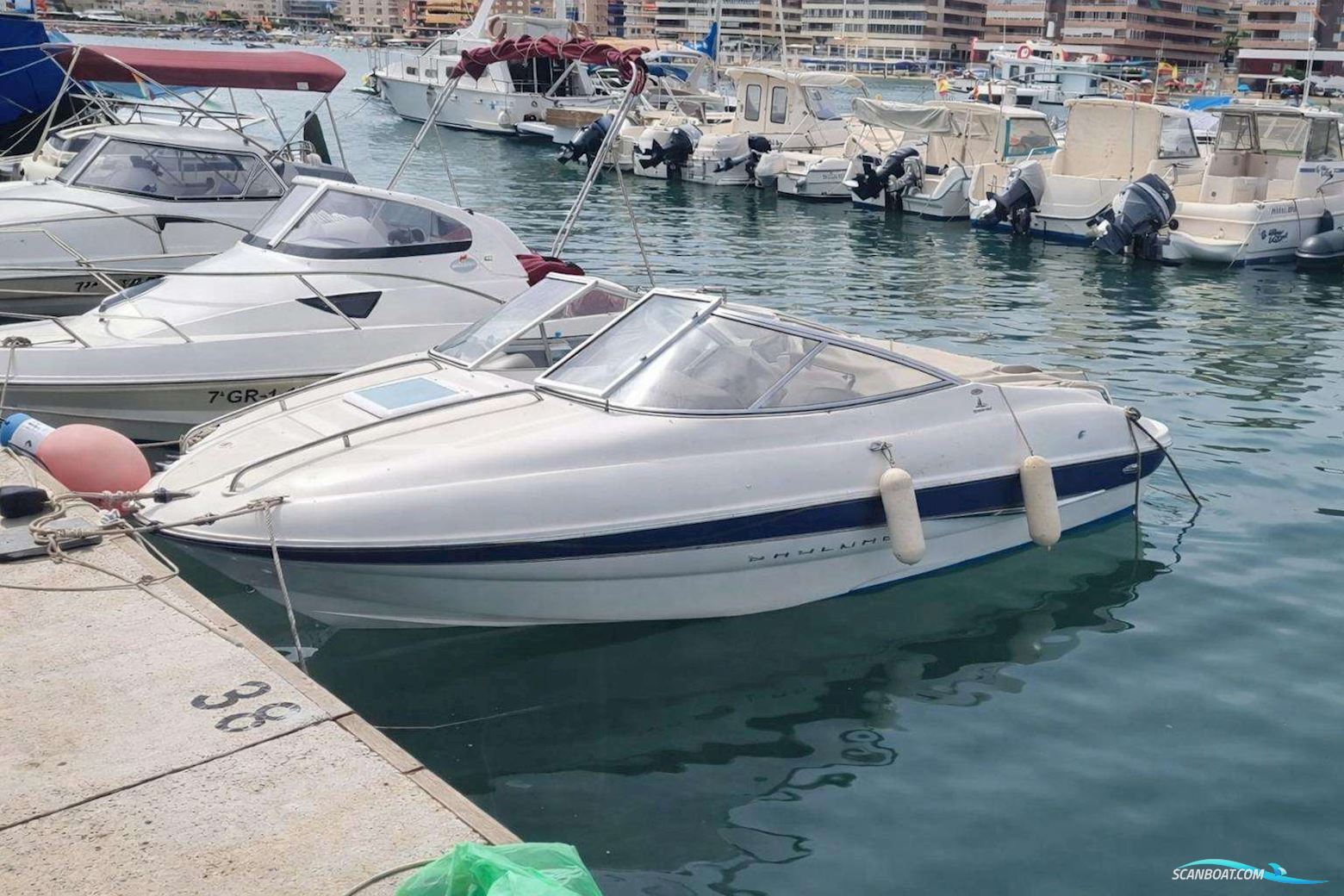 Bayliner 602 Cuddy