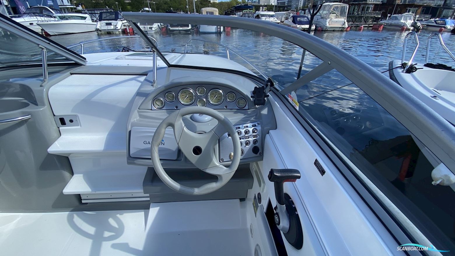 Bayliner 652