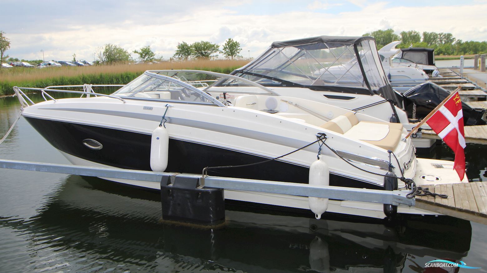 Bayliner 742R Cuddy