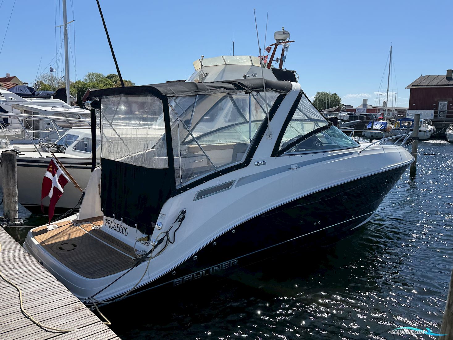 Bayliner 842 Motorboot 2017, mit Mercury motor, Dänemark