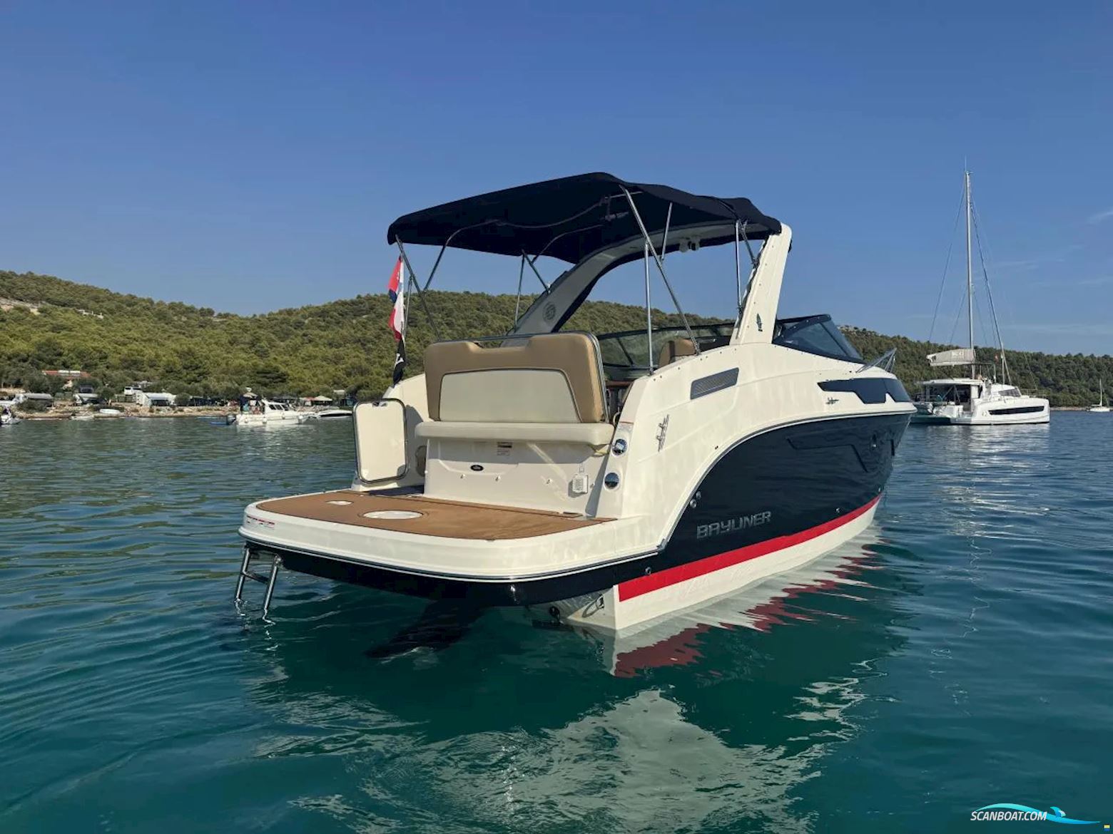 Bayliner 855 Cruiser