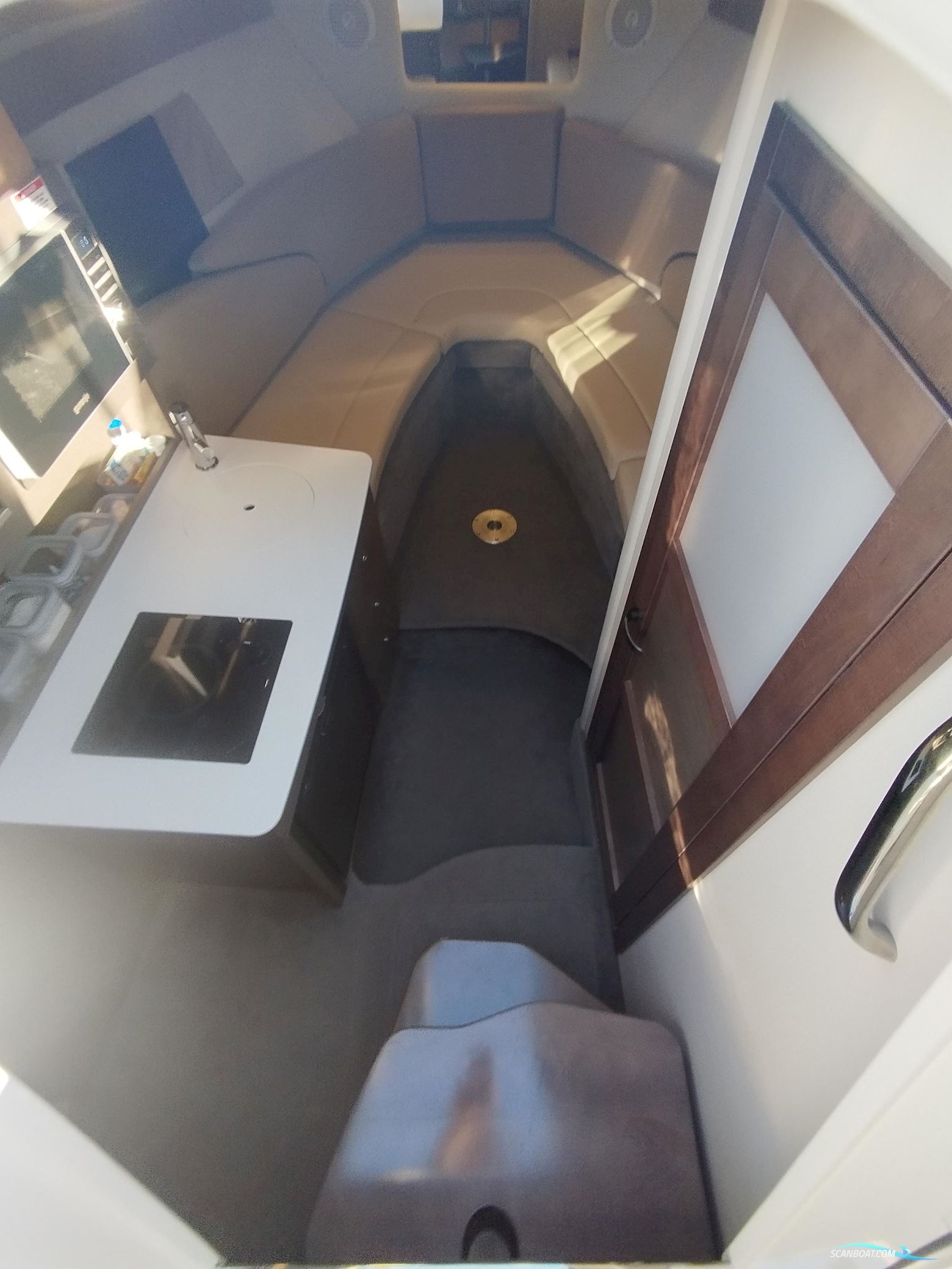 Bayliner 855 Cruiser