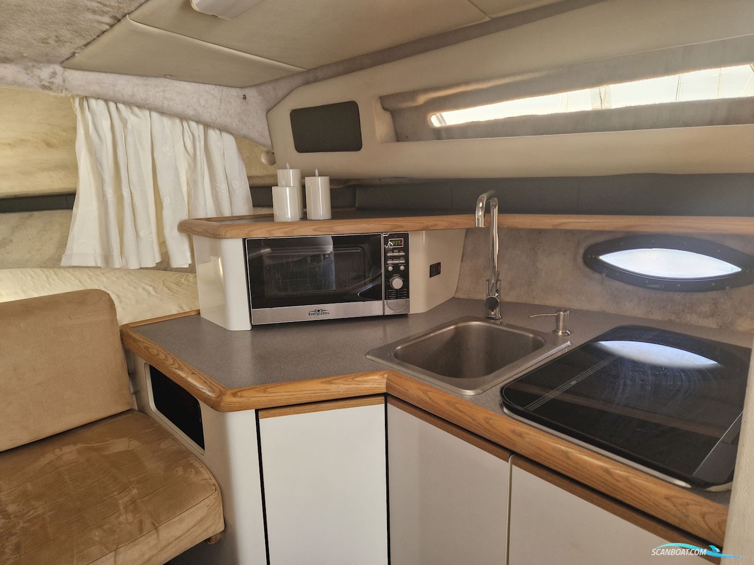 Bayliner Avanti 3055