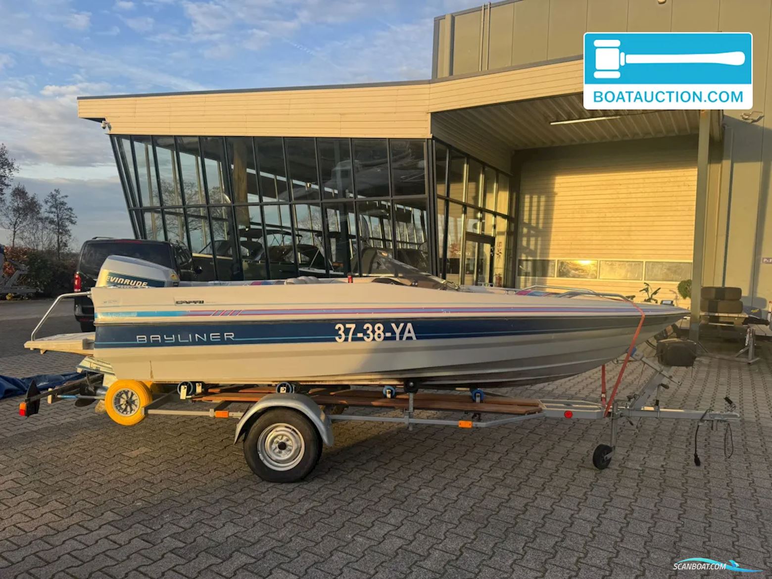 Bayliner Capri 1500 Motorboot 1989, mit Evinrude motor, Niederlande