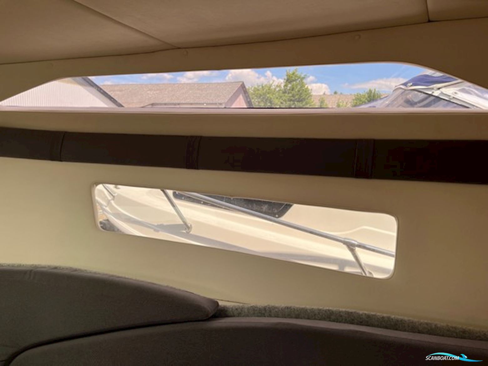 Bayliner Ciera 8 med 250 hk MerCruiser 4,5L V6 MPI ferskvandskølet 4 takt - Anvisningssalg