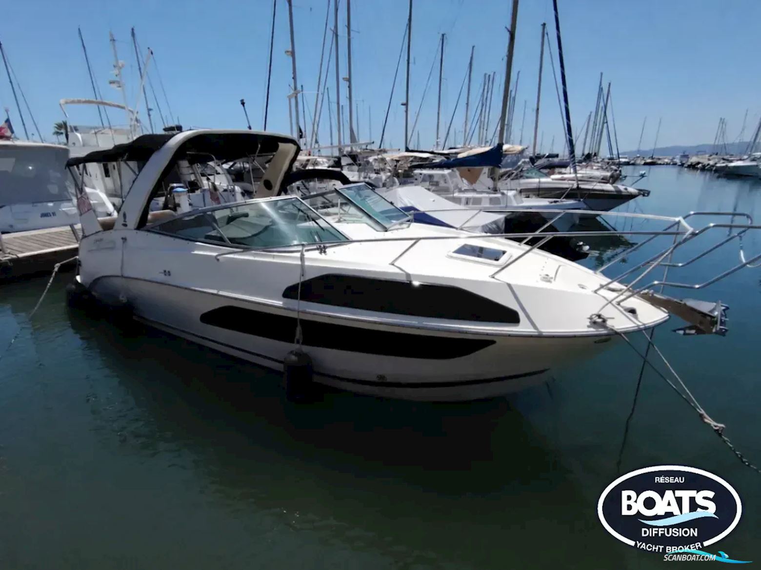 Bayliner Ciera 8 Motorboot 2016, mit Mercruiser motor, Frankreich