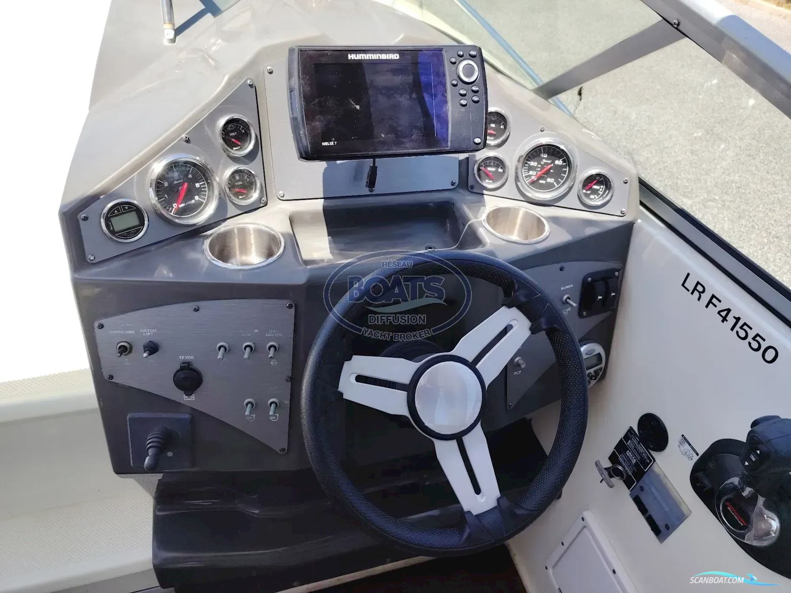 Bayliner Ciera 8