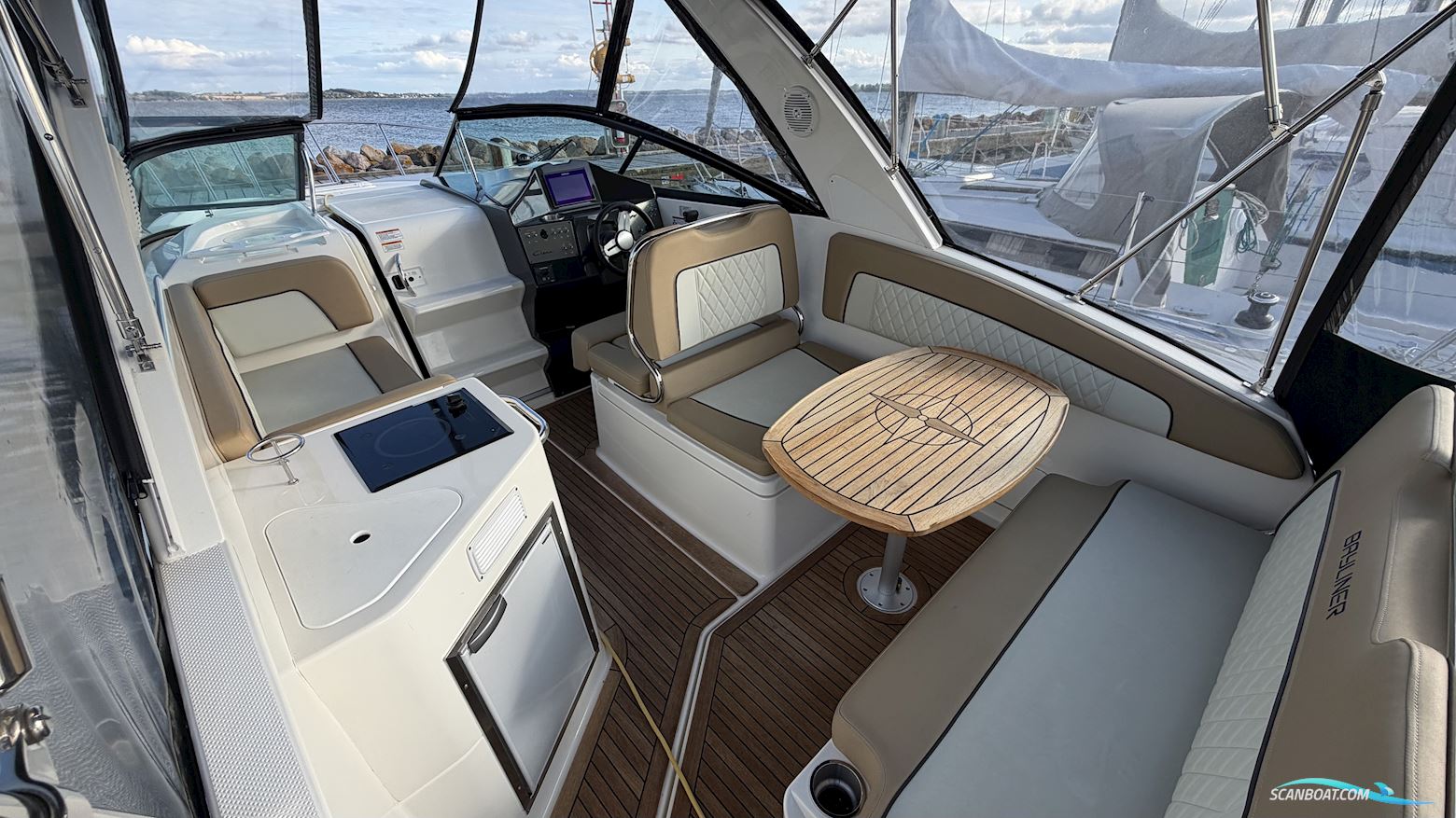 Bayliner Ciera 8