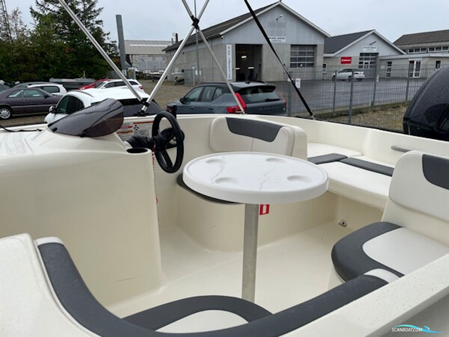Bayliner E5 Element Med Mercury F80 Elpt Efi og Variant Ocean 1350 kg Trailer