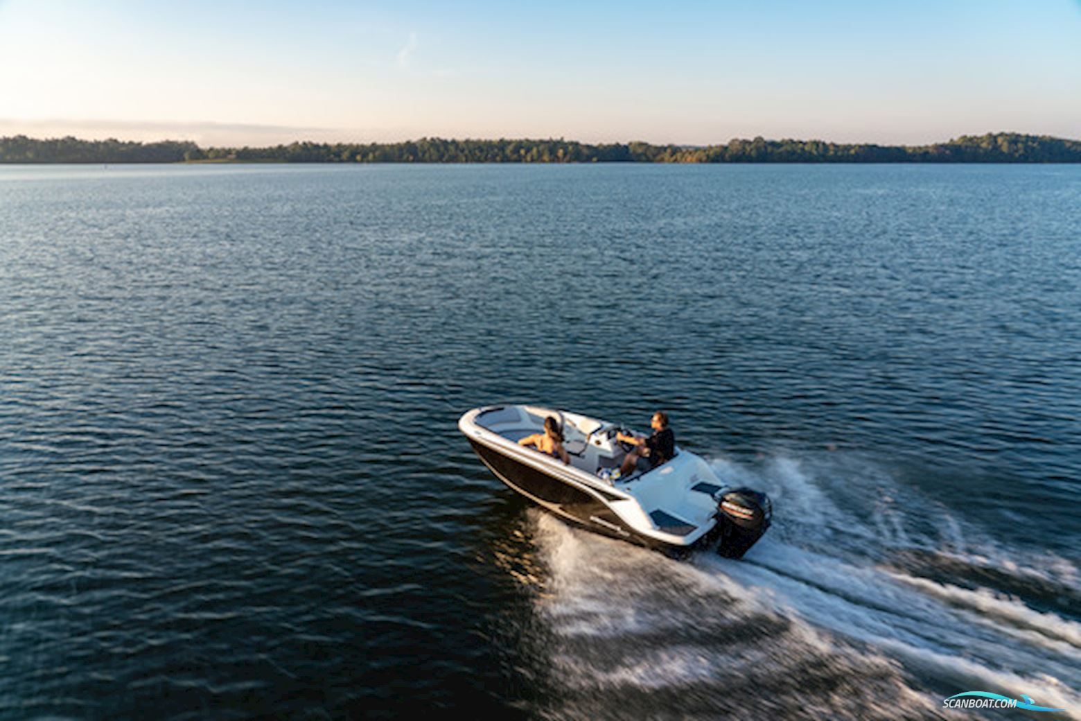 Bayliner M15 med Mercury F60 ELPT-EFI og udstyr