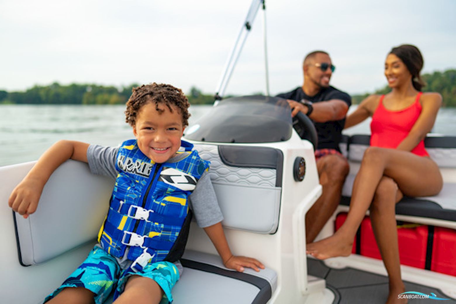 Bayliner M15 med Mercury F60 ELPT-EFI og udstyr