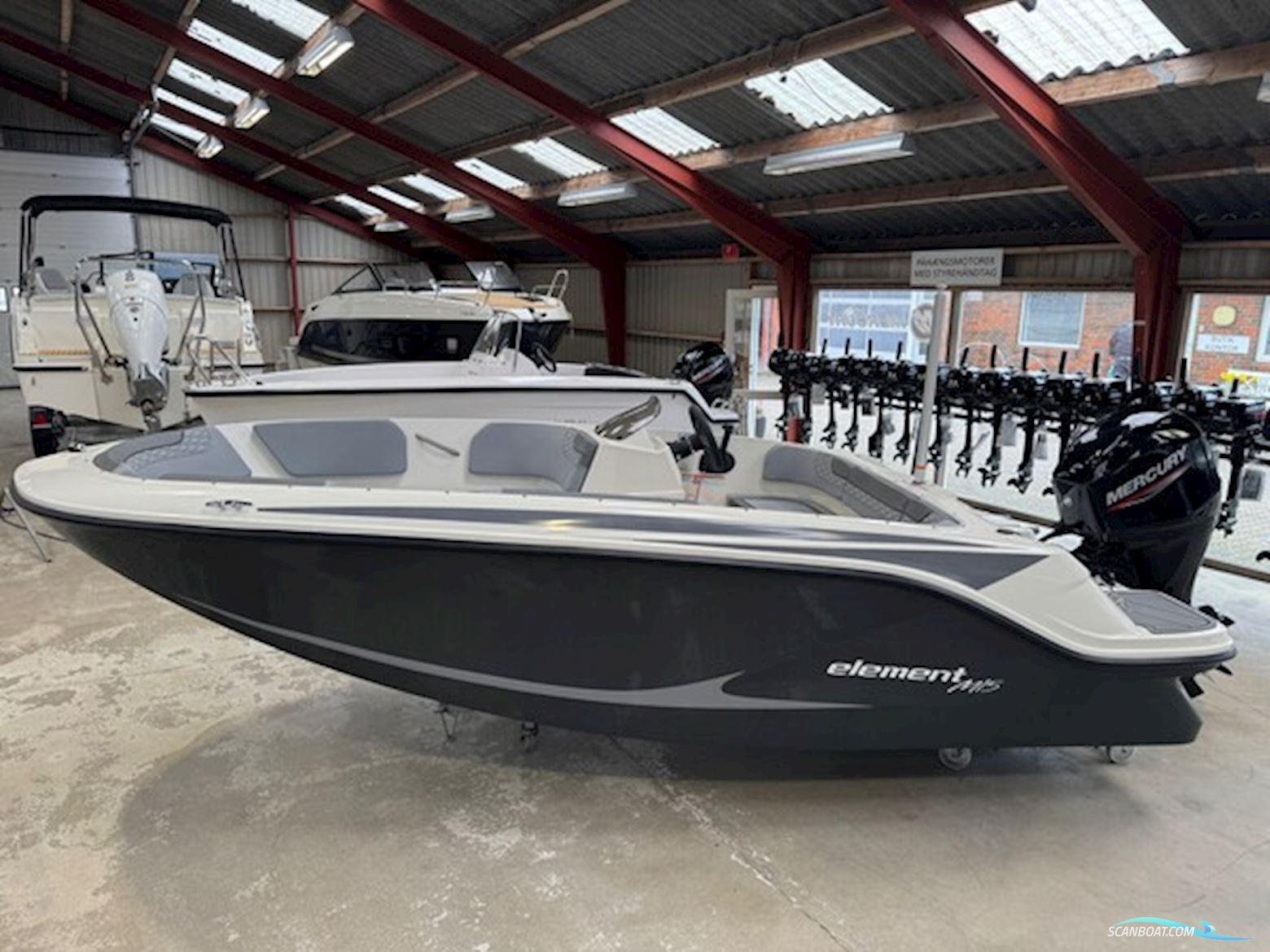 Bayliner M15 med Mercury F60 ELPT-EFI og udstyr