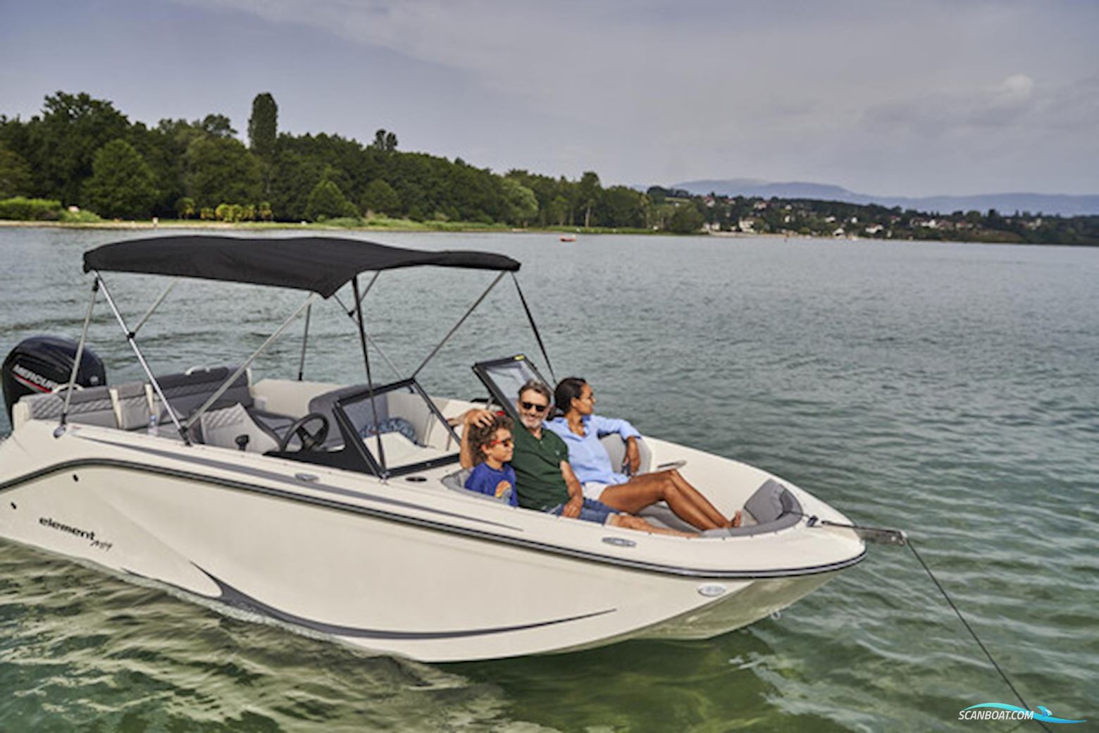 Bayliner M19 med 115 hk Mercury-EFI XL CT 2,1L - med udstyr - TILBUD
