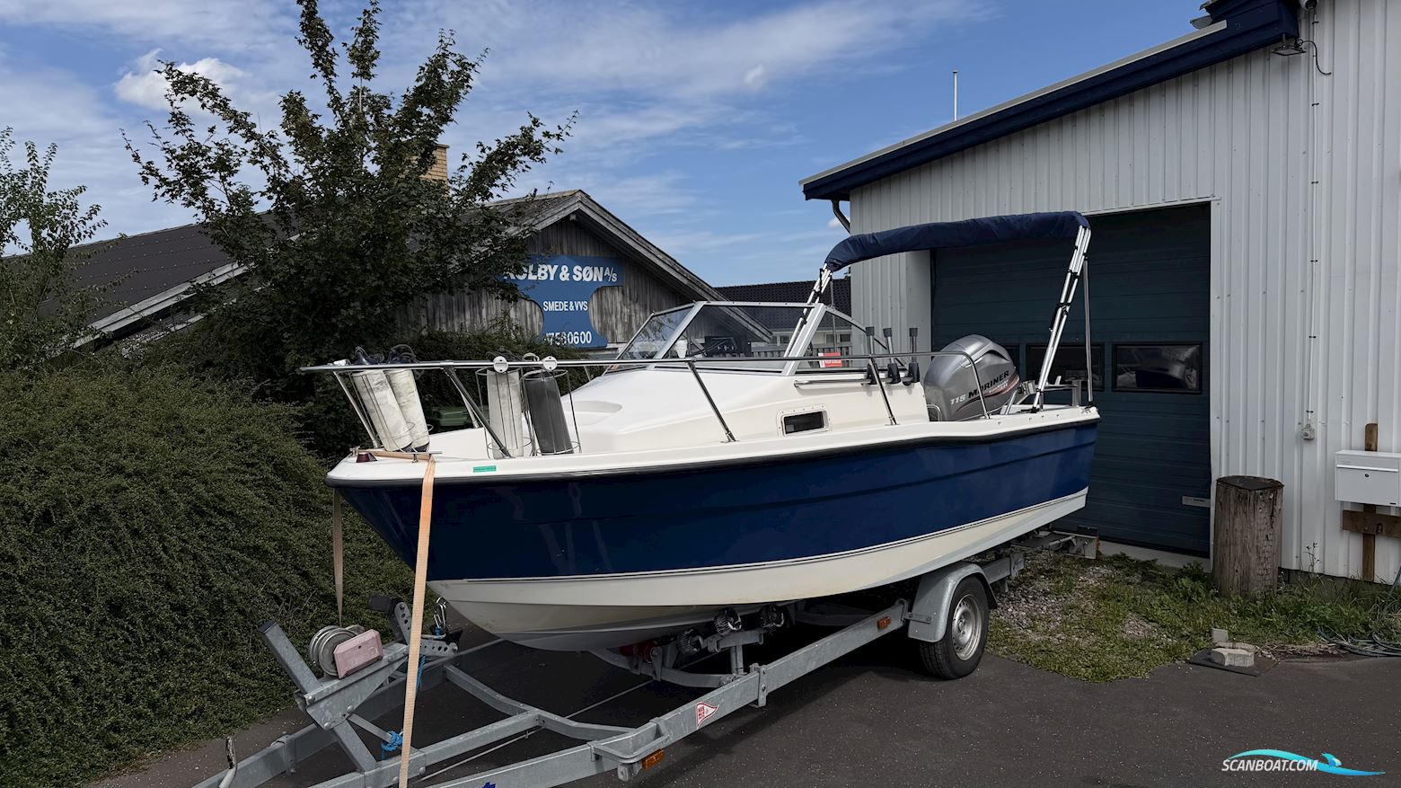 Bayliner Trophy