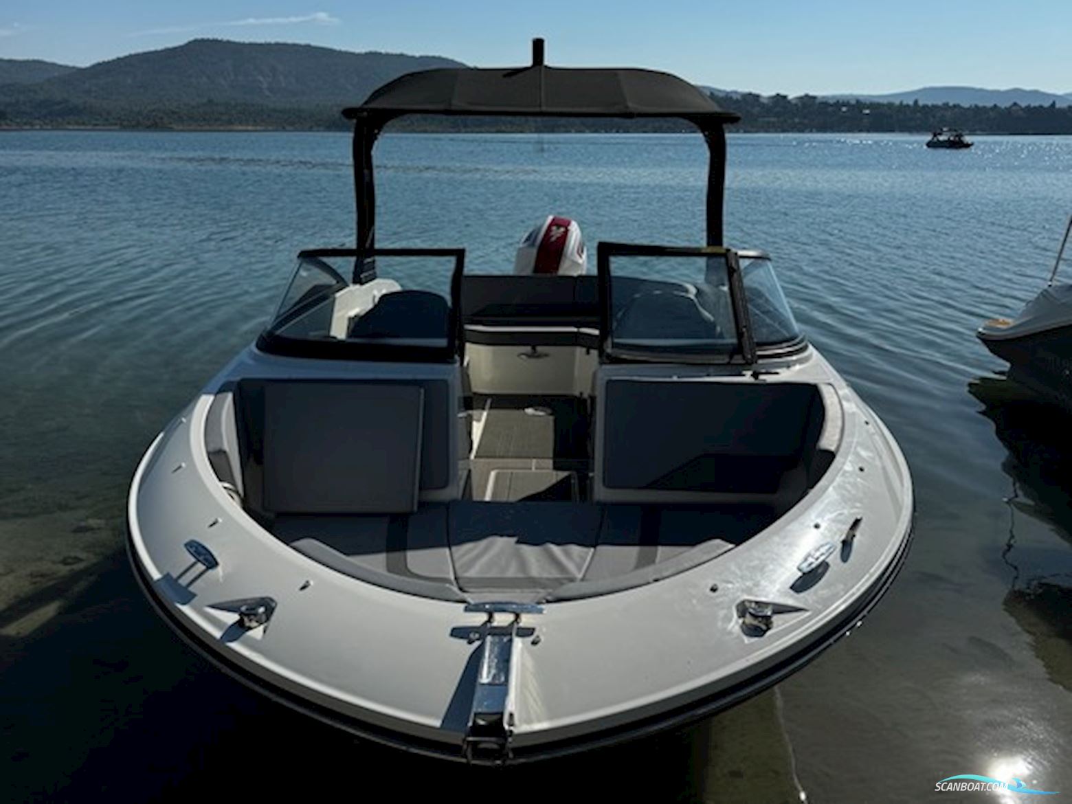 Bayliner V20 OB Bowrider med 150 hk Mercury-EFI XL