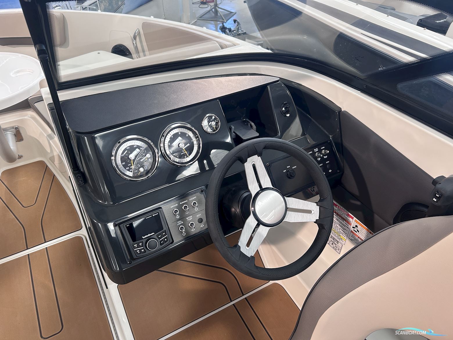 Bayliner V20