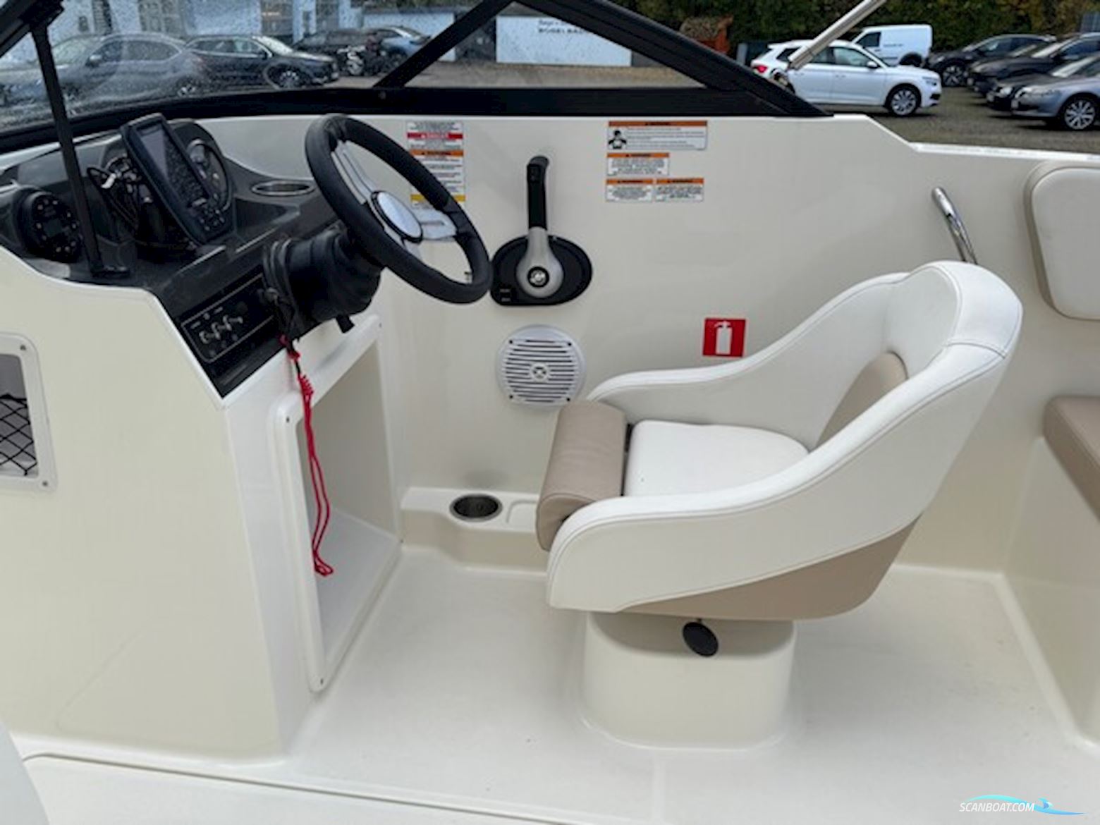 Bayliner VR4 Bowrider Med 115 hk Mercury 2,1L XL CT