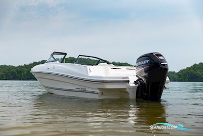 Bayliner VR4 OB Motorboot 2025, Dänemark