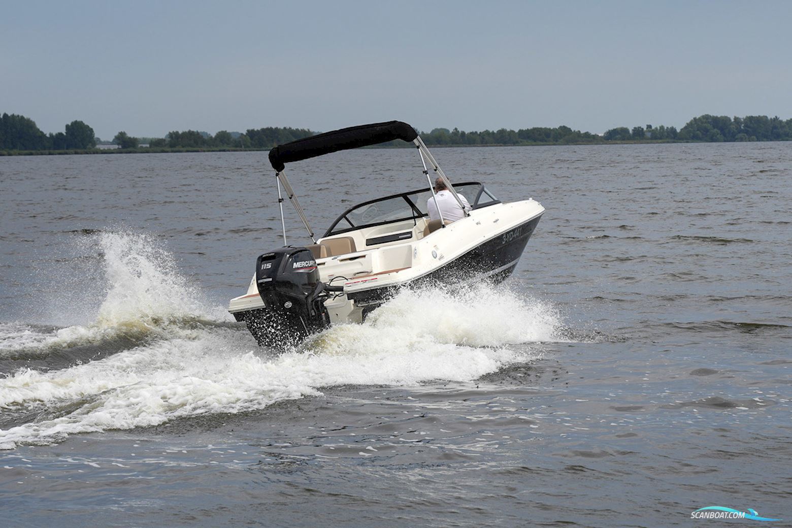 Bayliner VR4