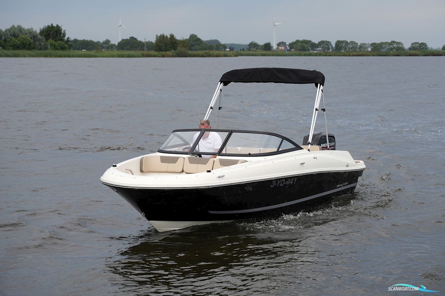 Bayliner VR4