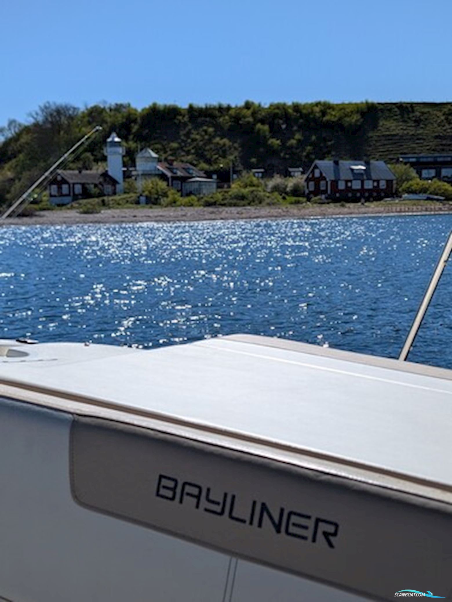 Bayliner VR5 Bowrider 2018 – Klar Til Sommeren i Rungsted Havn