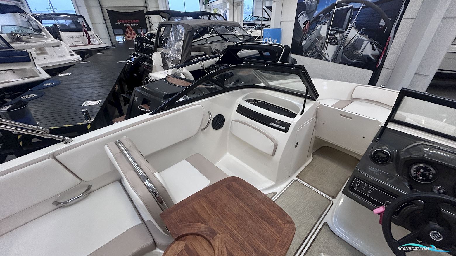 Bayliner VR5 Bowrider