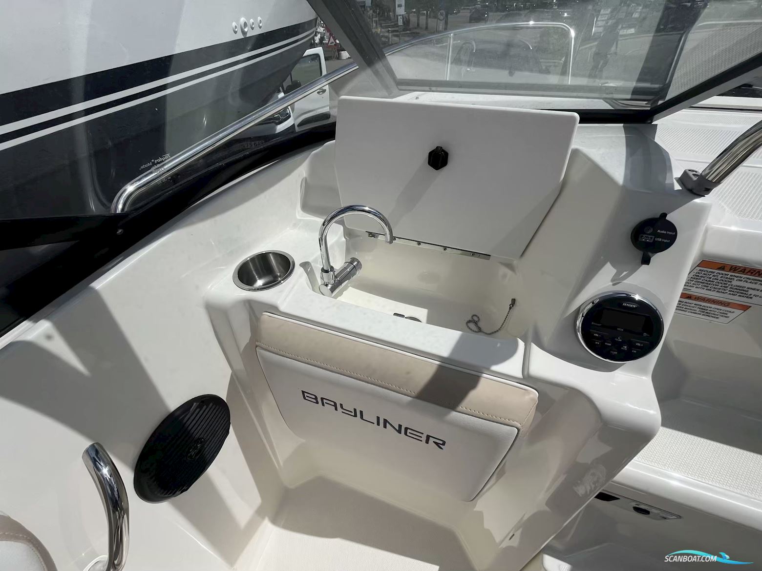 Bayliner VR5 Cuddy - 2018